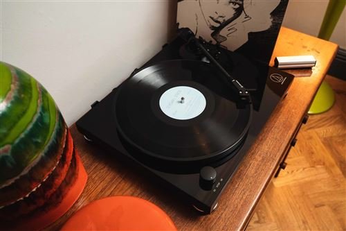 Platine-vinyle-Audio-Technica-AT-LPW50PB-Noir-6.jpg
