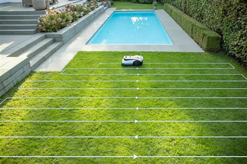 Robot-tondeuse-Ecovacs-Goat-G1-96-2-W-Blanc-et-Noir-1.jpg